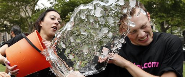 Ajanslardan Ice Bucket Challenge Kampanyasına Destek