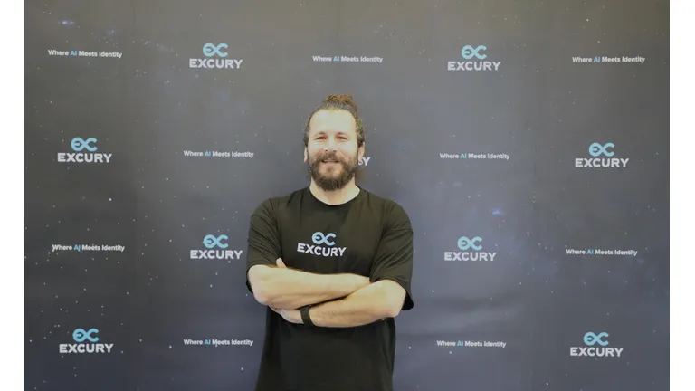 Excury Studios Lisanslı Yapay Zeka Modeliyle Küresel