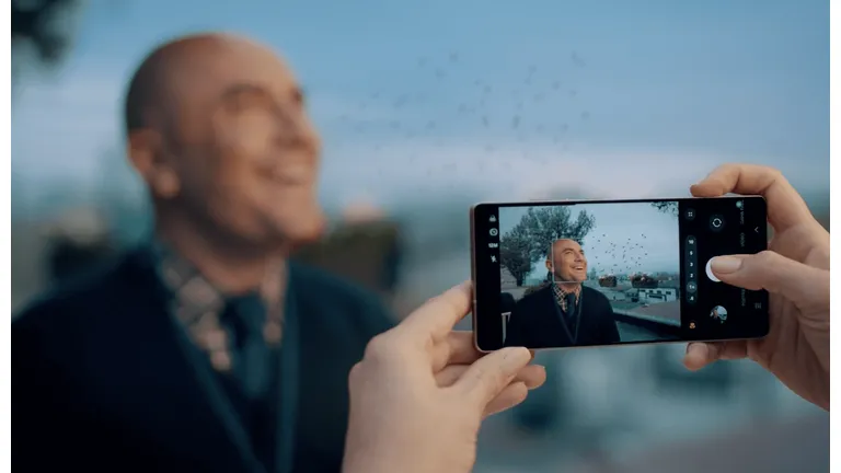 Samsung Türkiye’den 6 bölümlük yeni reklam kampanyası Giray