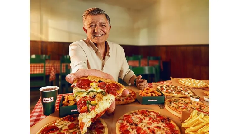 Yılmaz Vural, PizzaLazza’nın Yeni Reklam Yüzü Oldu